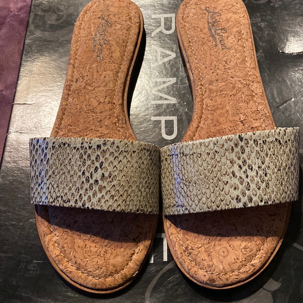 Lucky Brand